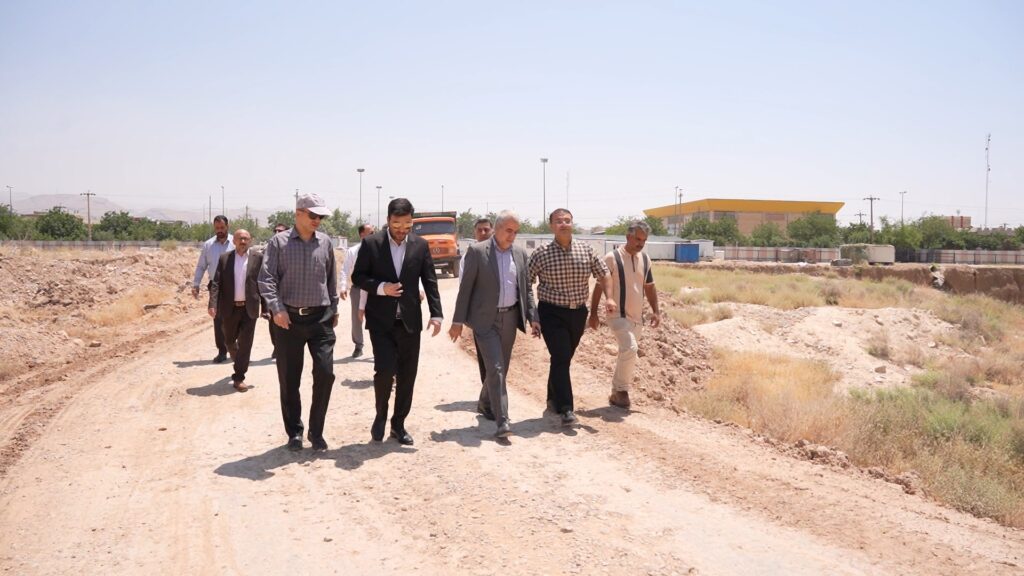 C3085.MP4_snapshot_00.01.051