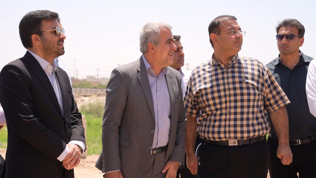 C3089.MP4_snapshot_00.00.956